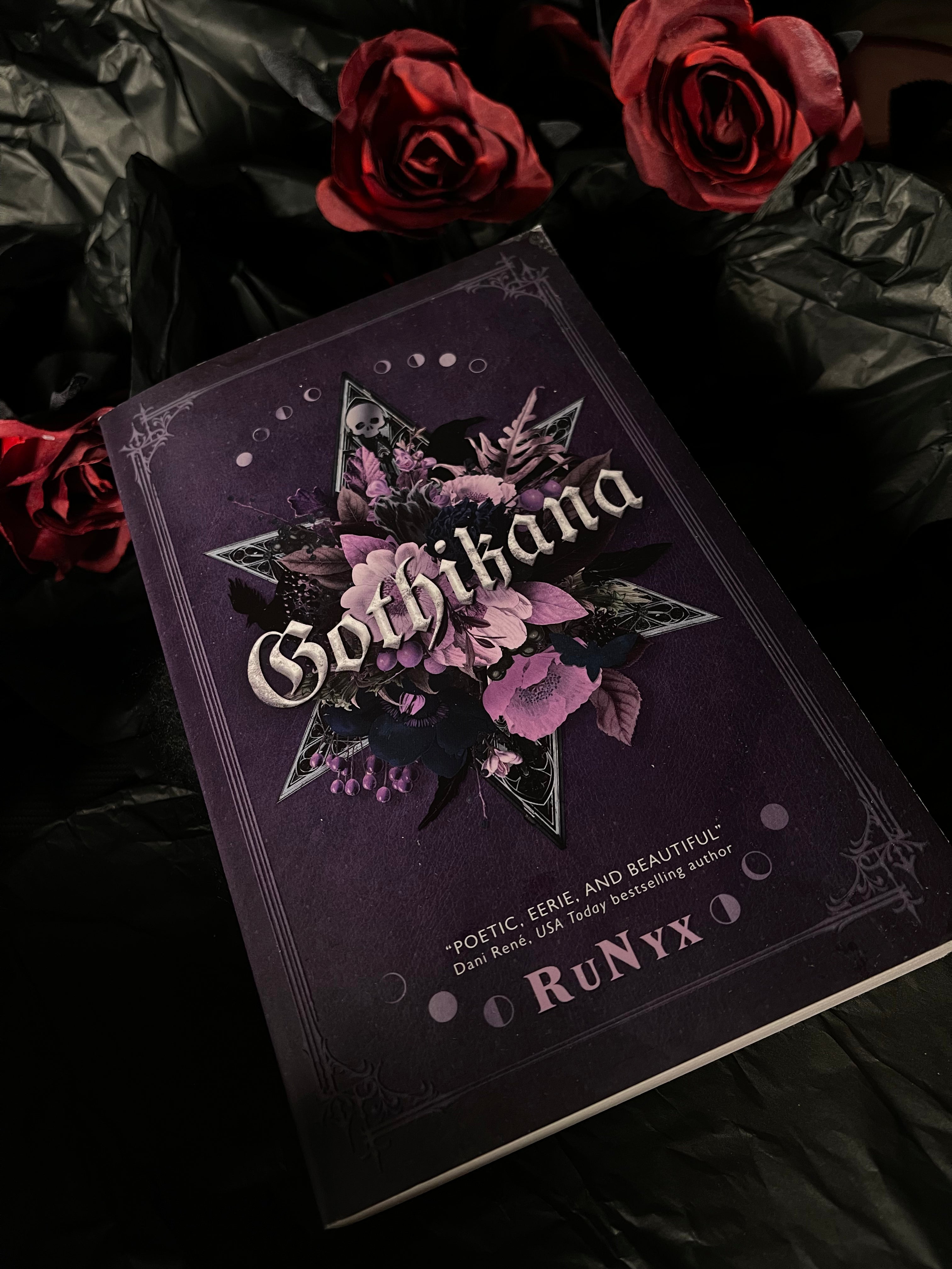 Gothikana, av RuNyx (häftad, engelsk utgåva)